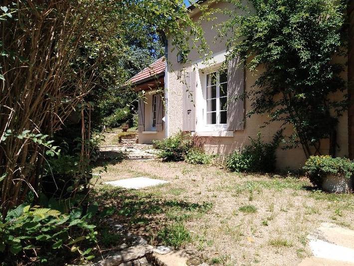 Gîte pour 4 personnes, avec jardin et terrasse dans Nièvre - 3