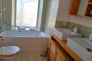 Location De Vacances pour 4 Personnes dans Saint-Dizier-les-Domaines, Région de Guéret, Photo 4