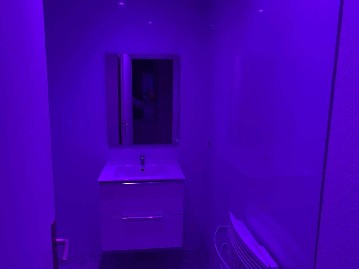 Appartement entier, Appartement 2ème étage 42m2 hyper centre ville / parking gratuit in Riom, Parc naturel régional des Volcans d'Auvergne