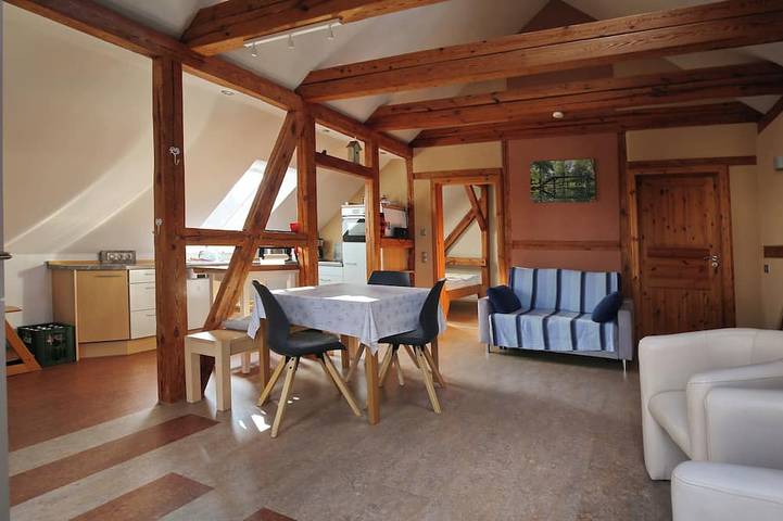 Ferienwohnung für 5 Personen, mit Garten und Sauna