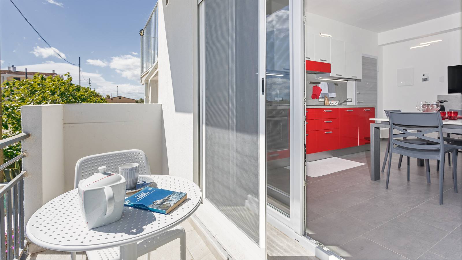 Ganze Wohnung, Casa Camu: Style near Central Tortolì & Beaches in Is Murdegus, Tortolì