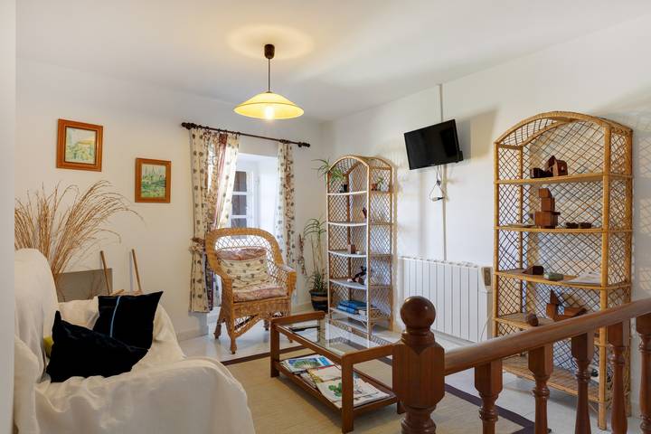 Landhaus „Casa Da Parra“ – Familienfreundliches Steinhaus nahe Strand in San Mamede de Carnota, Carnota