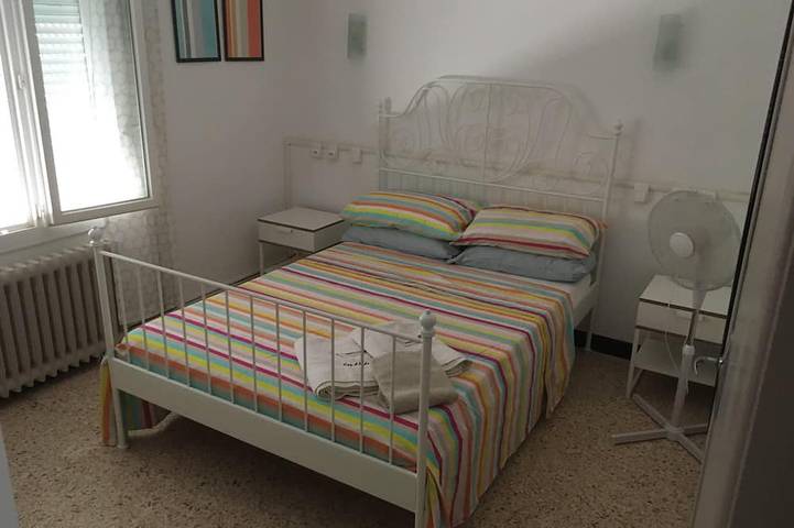 Location de vacances pour 6 personnes, avec terrasse et jardin à Bessan - 3