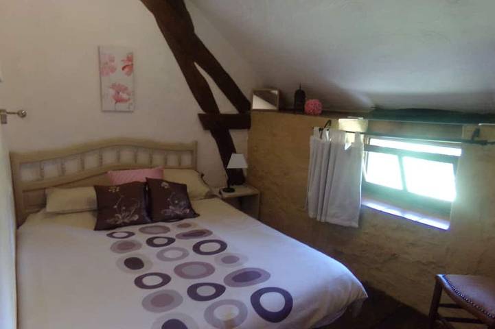 Location de vacances pour 8 personnes, avec jardin ainsi que terrasse et piscine à Nadaillac-de-Rouge - 3