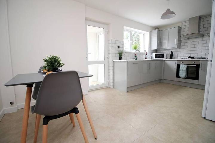 Location de vacances pour 7 personnes, avec jardin à Barry - 4