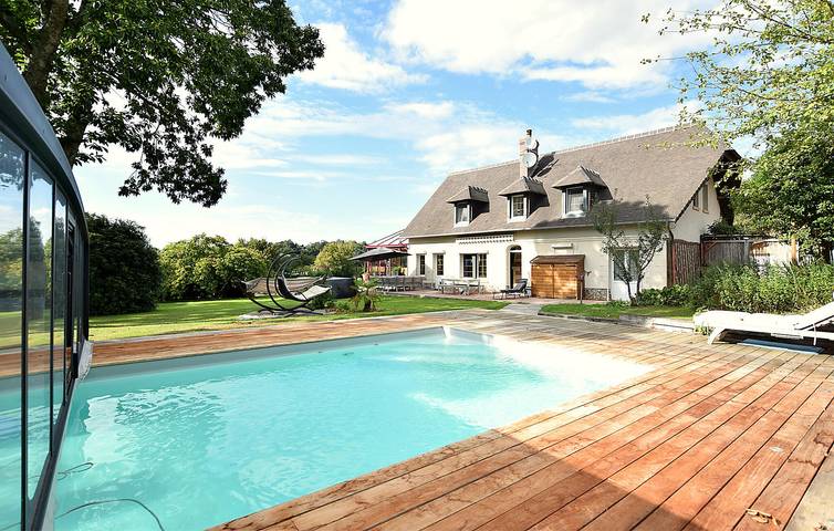 Encantador apartamento con piscina y jardín, a 2 km de Les Authieux-sur-Calonne in Saint-André-d'Hébertot, Region de Lisieux