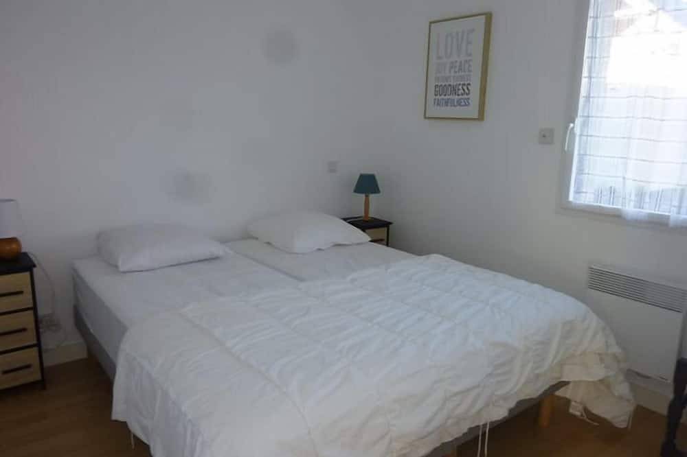 Appartement entier, Appartement 4 personnes à 2 pas de la plage et des commerces. in Damgan, Côte des Mégalithes