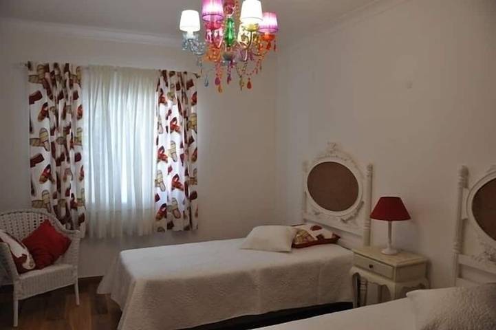 Villa 500 meters from the sea with private saltwater pool in Meia Praia in São Sebastião, São Gonçalo de Lagos