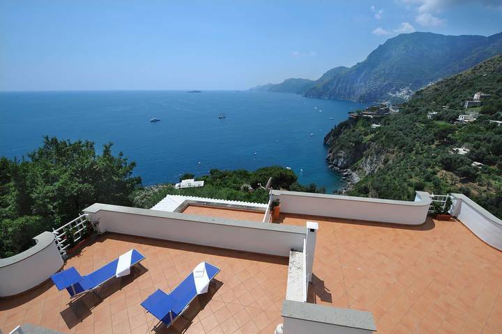Villa per 7 persone, con Balcone e Terrazza nonché Giardino a Positano