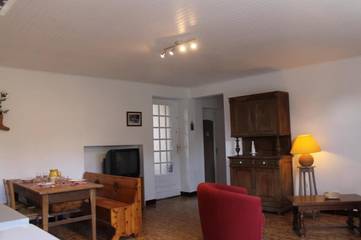 Gîte pour 2 personnes, avec jardin à Dolomieu