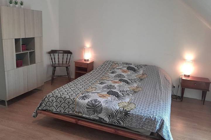 Gîte pour 9 personnes, avec terrasse et jardin dans Lye - 4