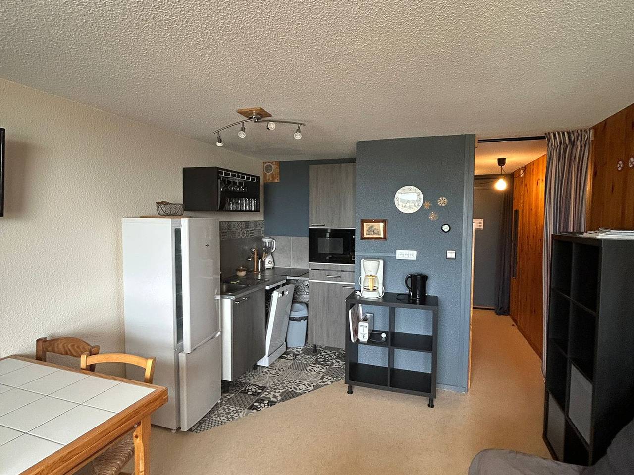 Chalet pour 4 Personnes dans Lac des Hermines, Besse-et-Saint-Anastaise