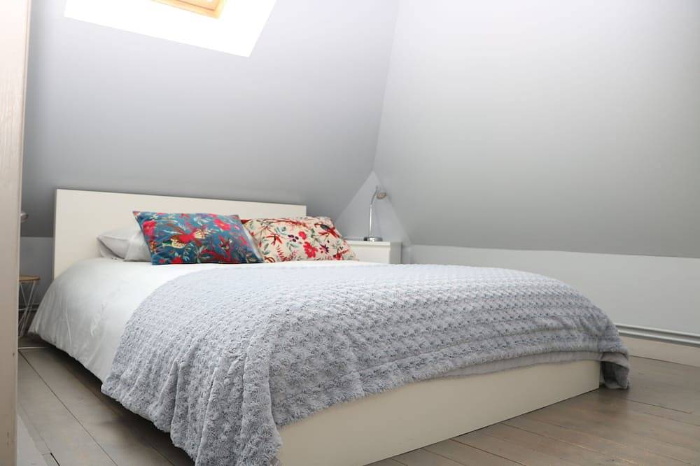 Maison famille : Vue mer Gd logement duplex 5 chambres  sauna jardin in Hermanville-sur-Mer, Région de Caen