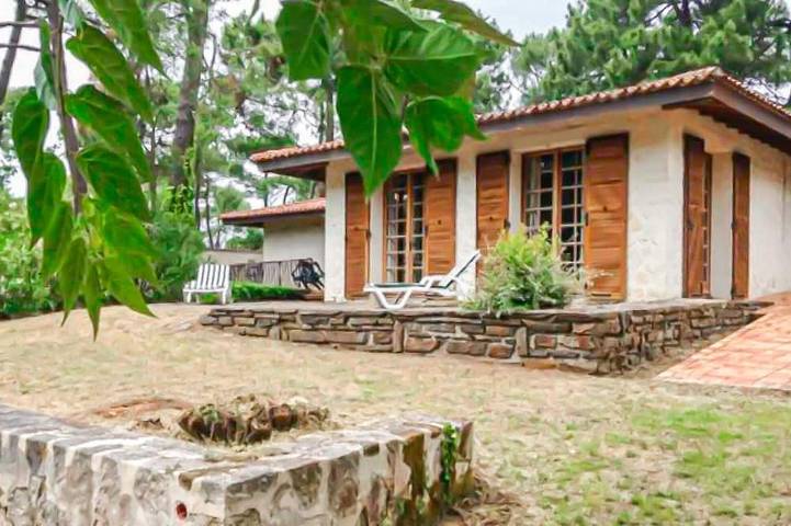 Location de vacances pour 12 personnes, avec jardin, animaux acceptés dans Plage de la Palmyre