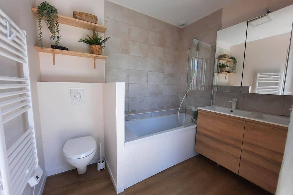 Detached house with swimming pool between Arcachon and Bordeaux (Cestas) in Cestas, Región de Burdeos