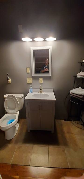 Log Cabin for 11 Guests in Daniel Boone National Forest, Kentucky, Picture 1