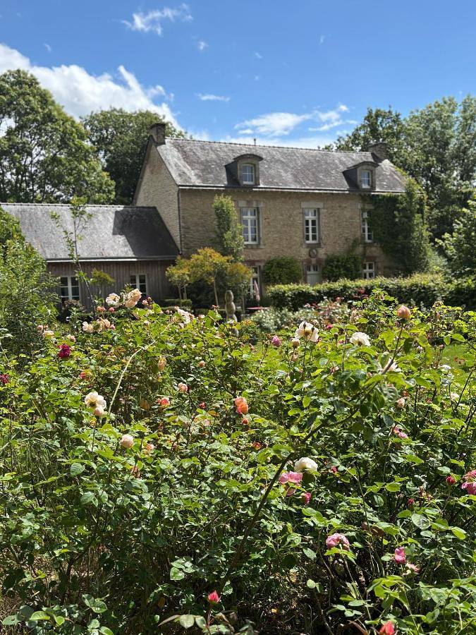 Chambre d’hôte pour 2 personnes, avec jardin et vue, animaux acceptés dans Theix-Noyalo - 3