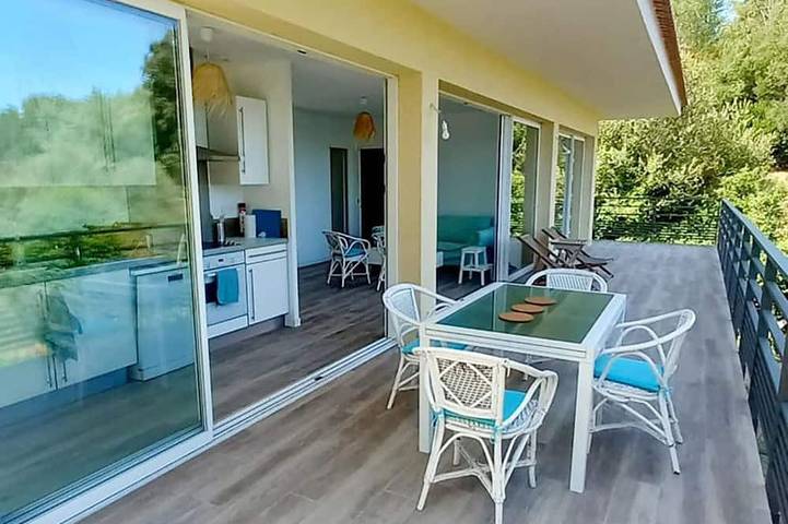 Villa pour 4 personnes, avec balcon