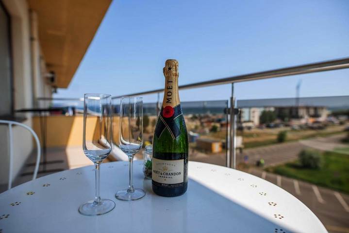 Ferienwohnung für 4 Personen, mit Balkon und Terrasse sowie Ausblick