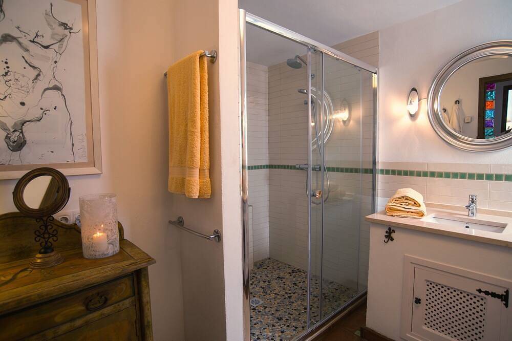 Beautiful village house in the heart of Mijas Pueblo with magnificent sea views. in Mijas, Costa del Sol