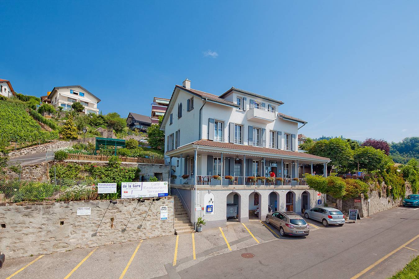 Auberge de la Gare - Standard double room in Grandvaux, Bourg-en-Lavaux