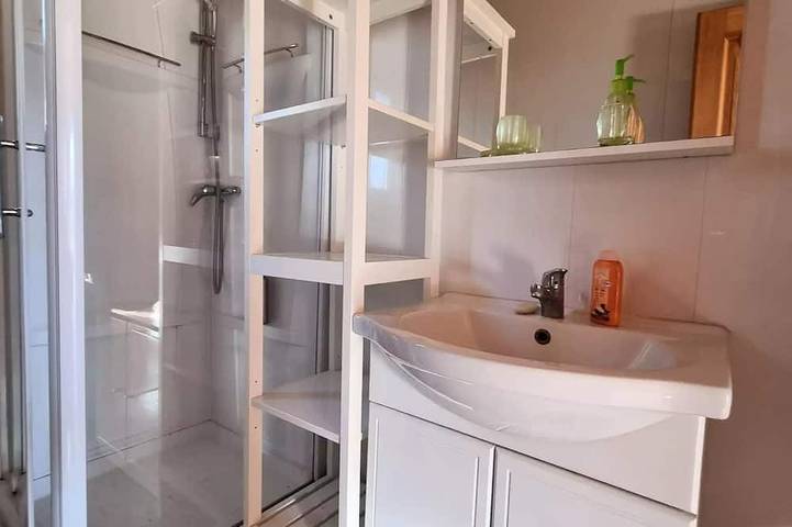Gîte pour 5 personnes, avec Jacuzzi ainsi que Terrasse et Sauna à Peyrignac - 4