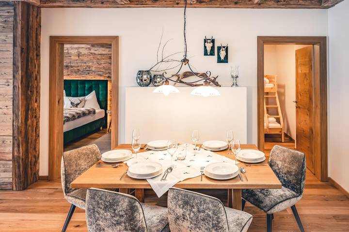 Hütte für 5 Personen, mit Balkon und Sauna sowie Ausblick, kinderfreundlich im Lechtal - 4