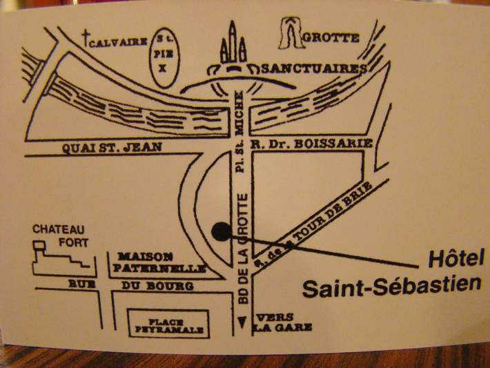 Hôtel pour 3 personnes dans Musée Sainte Bernadette Moulin Lacadé Maison Paternelle - 2