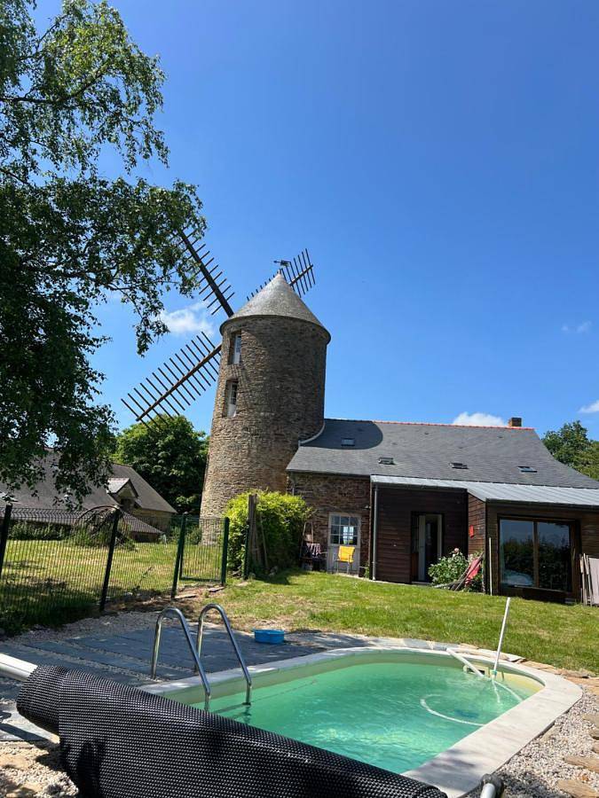 Maison d’hôte pour 2 personnes, avec Terrasse et Jardin ainsi que Piscine et Sauna à Moisdon-la-Rivière