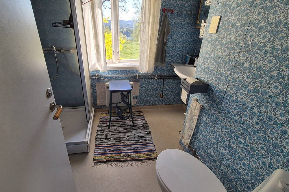 Dala cottage with stunning views near forest and lake in Falun, Dalarna