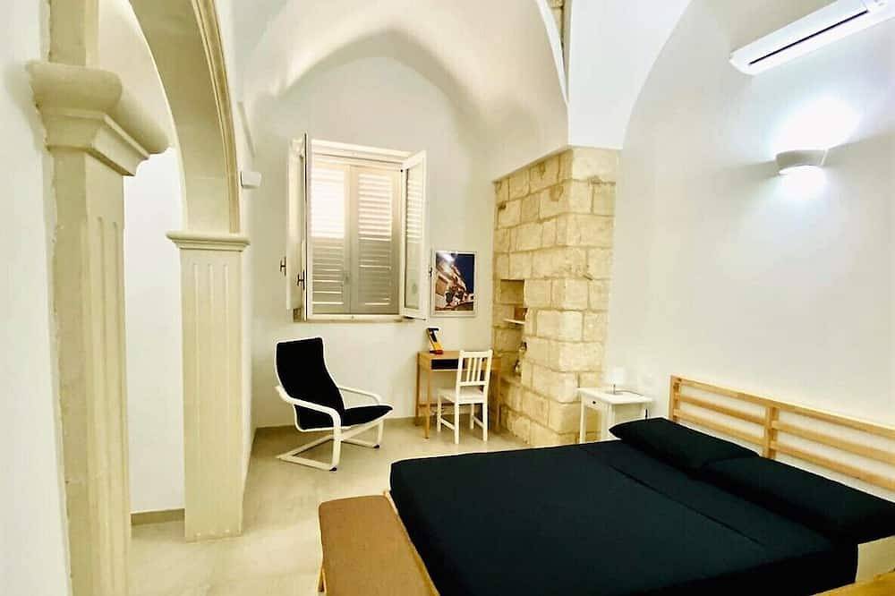 Priceless Residence in the Ancient Village of Castro Marina (Le) in Castro (Lecce), Lecce Province