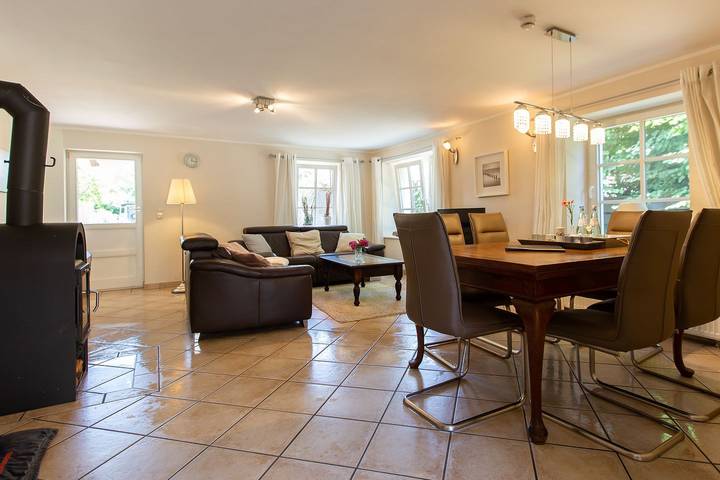 Ferienhaus für 4 Personen, mit Sauna und Terrasse, mit Haustier in Ahrenshoop - 2