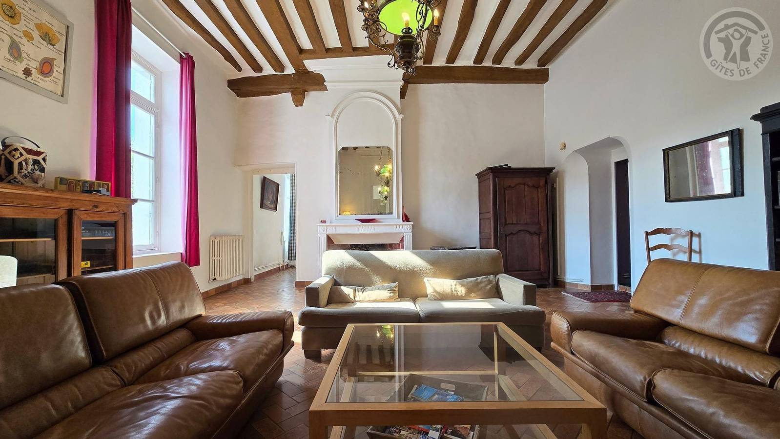 Le Prieuré in Saint-Martin-la-Garenne, Parque natural regional del Vexin Francés