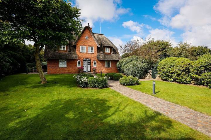 Ferienhaus mit Meerblick für 8 Personen, mit Garten und Sauna