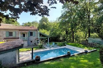 Maison de vacances pour 6 personnes, avec jardin et balcon dans le Tarn