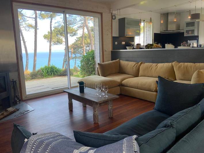 Location de vacances pour 6 personnes, avec piscine ainsi que jardin et vue à Poullan-sur-Mer - 4