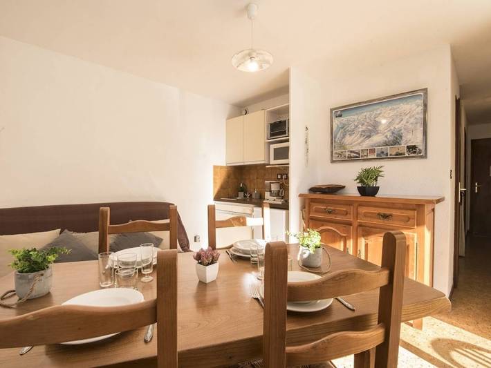 Ganze Wohnung, Typ 2 Süd Apartment mit Balkon und Privatparkplatz in Saint-Lary-Soulan, Nationalpark Pyrenäen