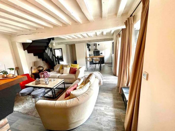 Location de vacances pour 8 personnes, avec Terrasse et Jardin à Saint-Arnoult-en-Yvelines