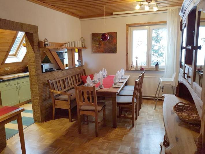 Ferienwohnung für 12 Personen, mit Terrasse und Garten sowie Sauna und Ausblick in Masserberg - 3