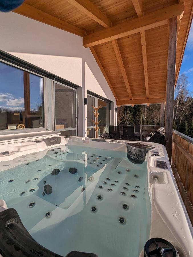 Chalet für 6 Personen, mit Ausblick und Pool sowie Garten in Bodenmais - 4