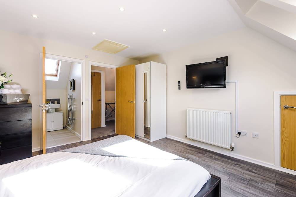 Bright & Modern Town House 5 Beds, Close To City & Universities in Greater Manchester