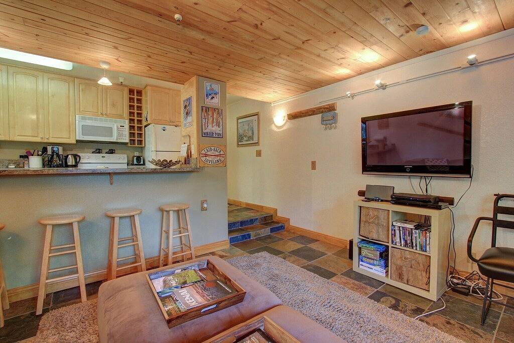 Ganze Wohnung, Two Bedroom Ski-in-Ski-out Condo an der Basis der Alyeska Ski Resort in Girdwood, Anchorage