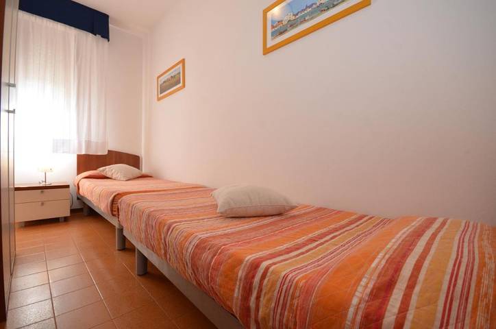 Appartamento intero, Comodo trilocale con balcone vicino alla spiaggia in Bibione, San Michele al Tagliamento