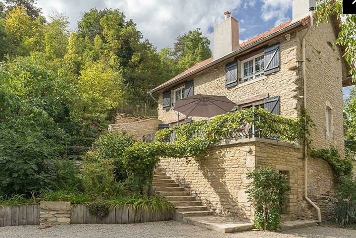 Gîte pour 4 personnes, avec Balcon ainsi que Terrasse et Jardin