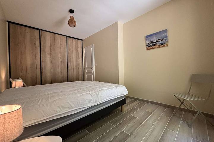 Location de vacances pour 10 personnes dans Plage des Huttes - 2