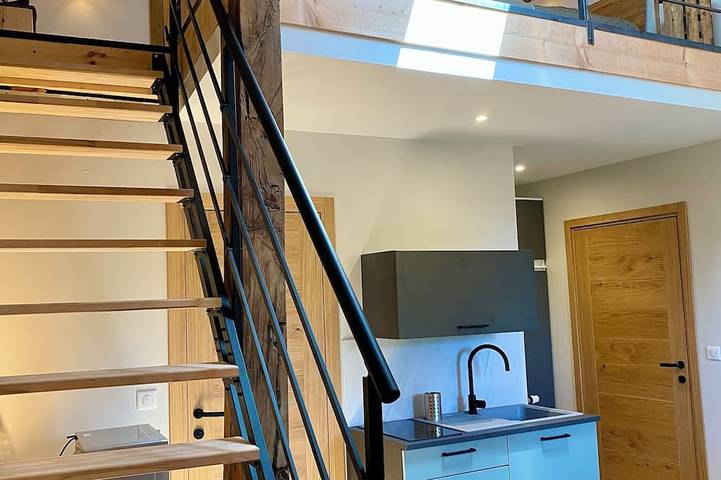 Location de vacances pour 4 personnes dans Verjon