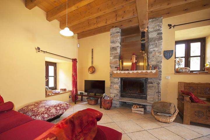 Gîte pour 6 personnes, avec jardin et terrasse à Saint-André (Savoie) - 2