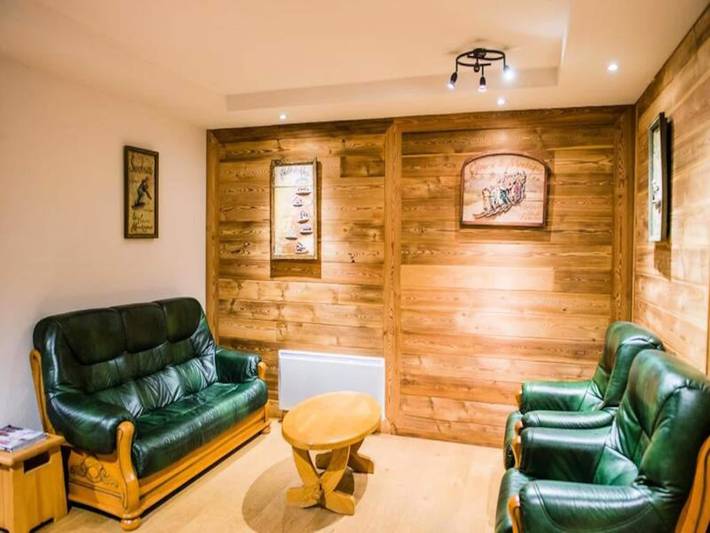 Gîte pour 4 personnes, avec sauna, adapté aux familles à Avrieux - 2