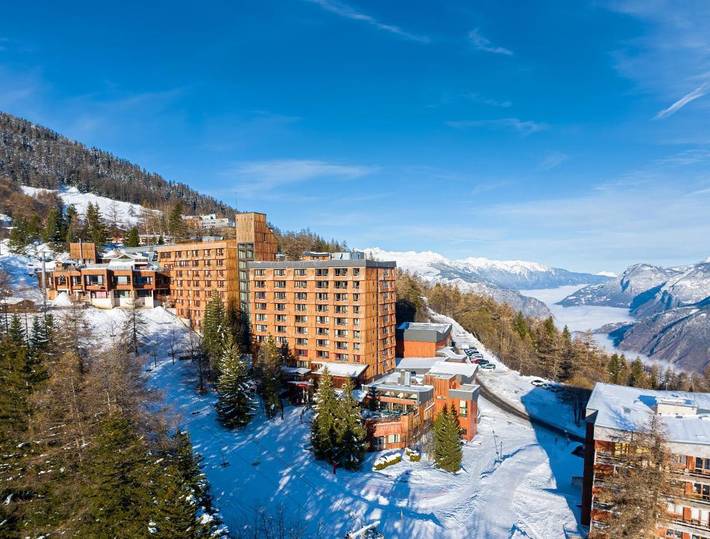 Parc de vacances pour 4 personnes, avec terrasse ainsi que jacuzzi et sauna dans les Alpes francaises - 4