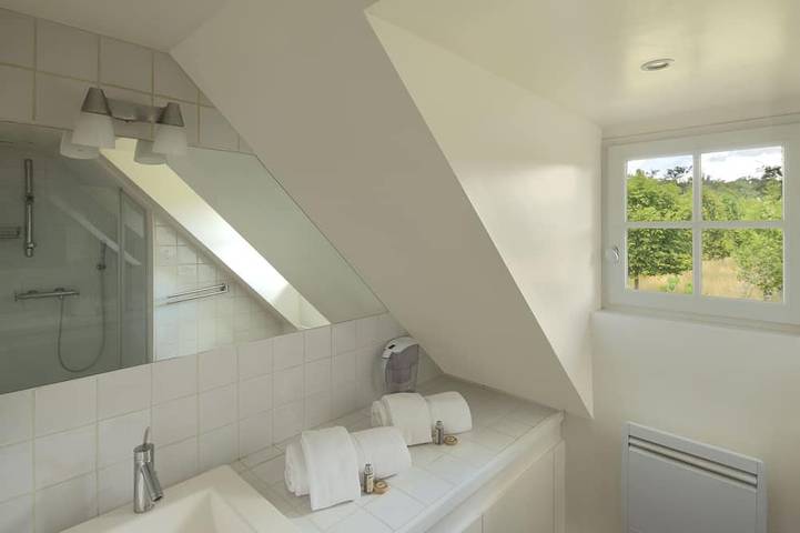 Location de vacances pour 4 personnes, avec jardin et piscine à Ambillou - 4